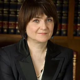 Portrait of Karin Pouw