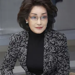 Portrait of Lee Myung-hee