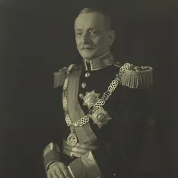 Portrait of Óscar Carmona