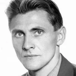 Portrait of Arnold Vaide