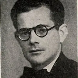 Portrait of Orígenes Lessa
