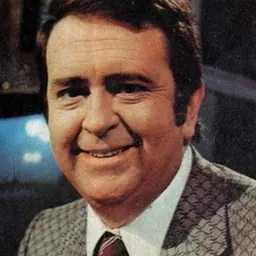 Portrait of José Luis Uribarri