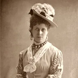 Portrait of Caroline Hill