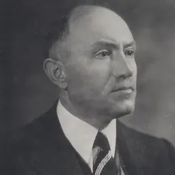 Portrait of Bahri Omari