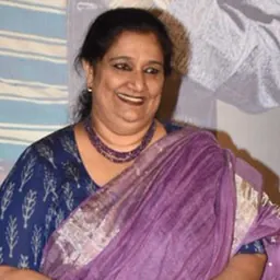 Portrait of Seema Bhargav