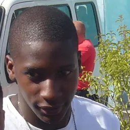 Portrait of Younousse Sankharé