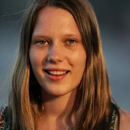 Portrait of Brenna Harding