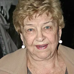 Portrait of Erzsi Pásztor