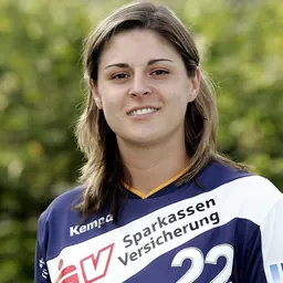 Portrait of Nadine Härdter
