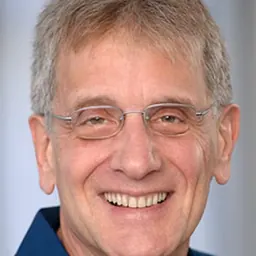 Portrait of Peter Sklar