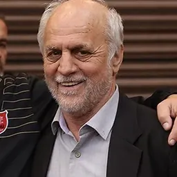 Portrait of Mahmoud Khordbin