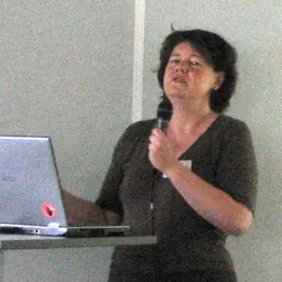 Portrait of Carolyn Steel