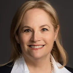 Portrait of Esther Panitch