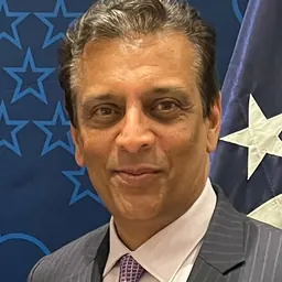 Portrait of Raj Subramaniam