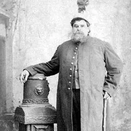 Portrait of Middlebush Giant