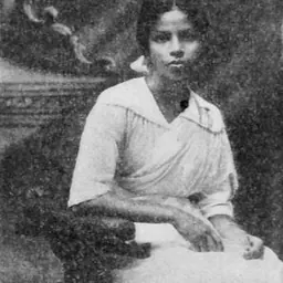 Portrait of Grace Paul