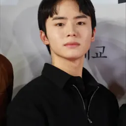 Portrait of Moon Woo-jin