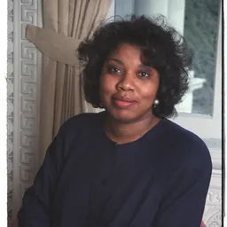Portrait of Maggie Williams
