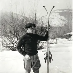 Portrait of Nels Nelsen