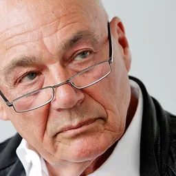 Portrait of Vladimir Pozner