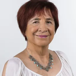 Portrait of Carmen Hertz