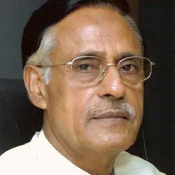 Portrait of Oli Ahmed