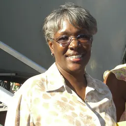 Portrait of Rochelle Alers