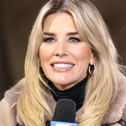 Portrait of Charissa Thompson