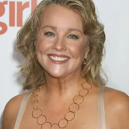 Portrait of Faye Grant