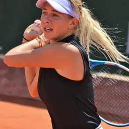Portrait of Amanda Anisimova