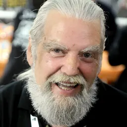 Portrait of Frank Mentzer