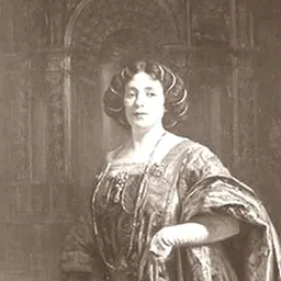 Portrait of Constance Schweich