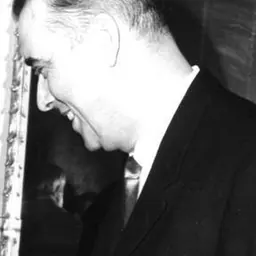 Portrait of Walter Rossow
