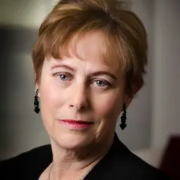 Portrait of Libby Fischer Hellmann
