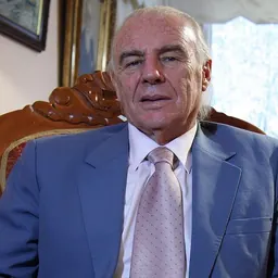 Portrait of Jorge Lavandero
