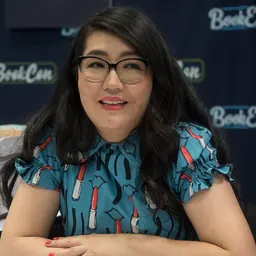 Portrait of Jenny Han