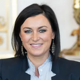 Portrait of Elisabeth Köstinger