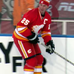 Portrait of Joe Nieuwendyk