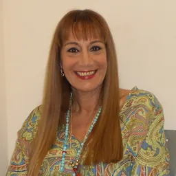 Portrait of Miki Kam