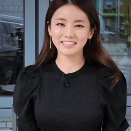 Portrait of Lee Ga-ryeong