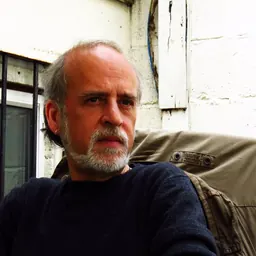Portrait of Dave Hutchinson