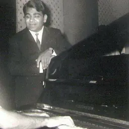 Portrait of Mujeeb Aalam