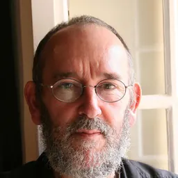 Portrait of Guy Rewenig