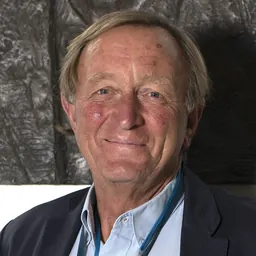 Portrait of Neil Mortensen