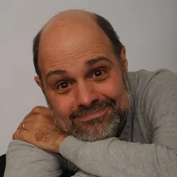 Portrait of Joe Raiola