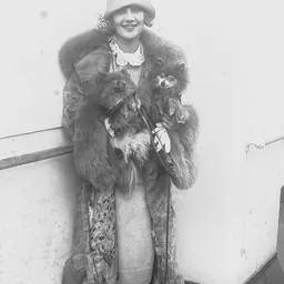 Portrait of Queenie Thomas