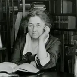 Portrait of Lilian Lindsay