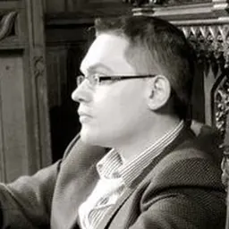 Portrait of Paul Mealor