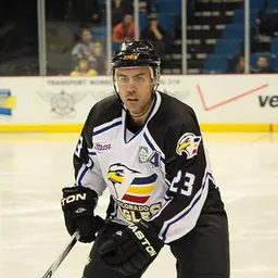 Portrait of Aaron Schneekloth