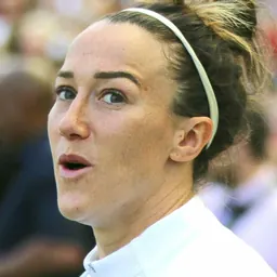 Portrait of Lucy Bronze